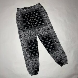 Rik Villa Black and White Paisley Print Pants